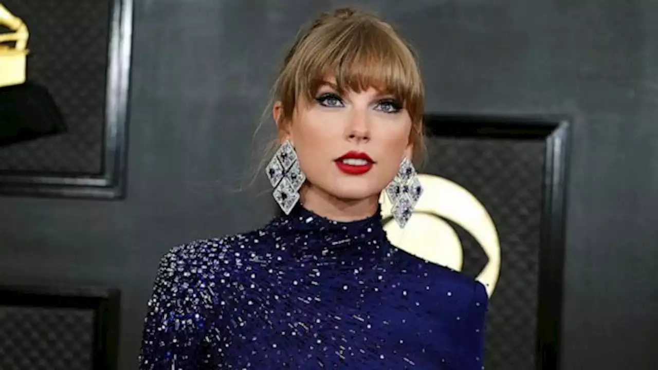 Taylor Swift drops 4 previously unreleased songs