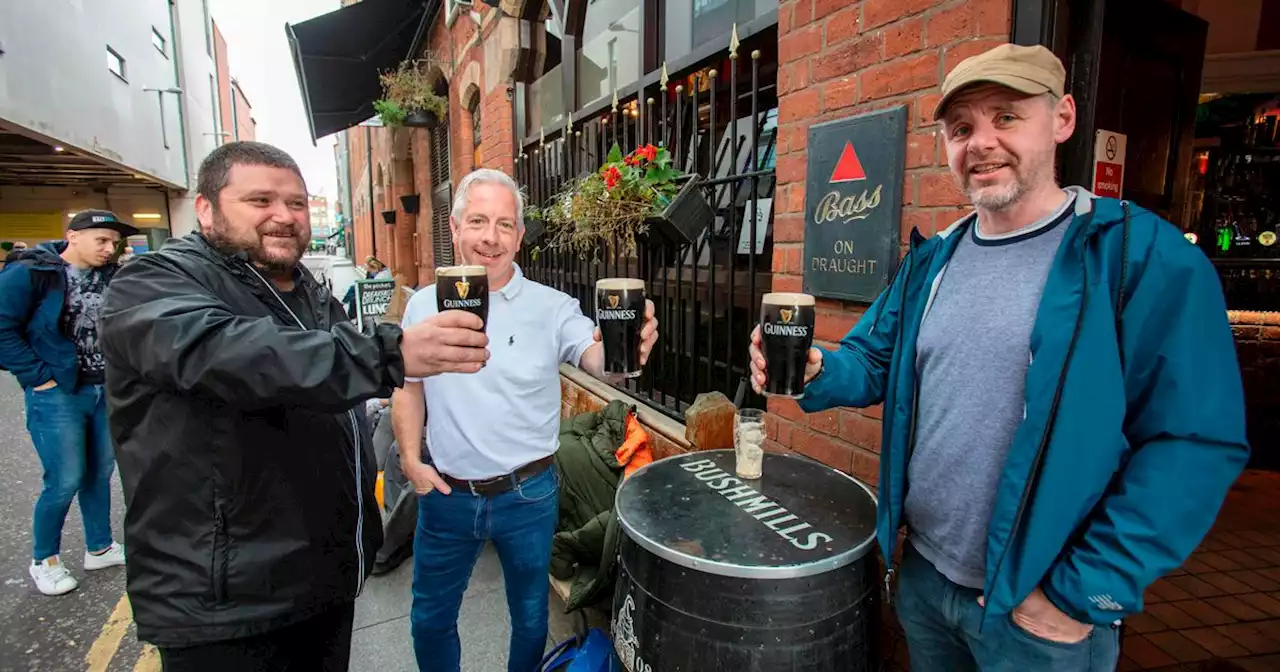 Places in Belfast to grab a good pint of Guinness on St Patrick's Day