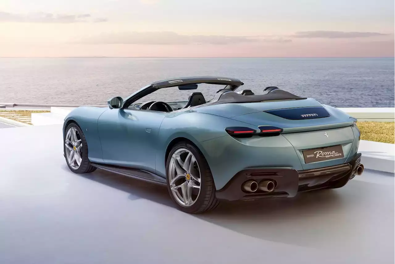 Ferrari Roma Spider revealed: super sports car opens up