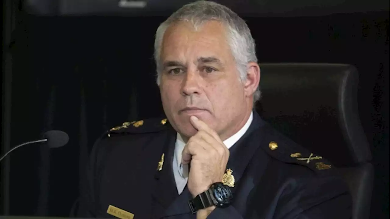 Deputy commissioner Mike Duheme becomes interim top Mountie as Lucki retires