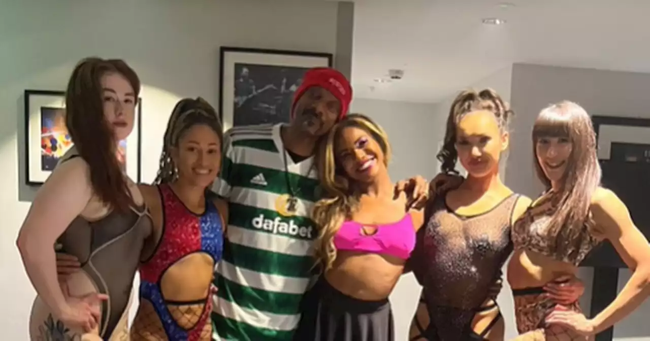 Snoop Dogg poses in Celtic kit with stunning backing dancers after Glasgow gig