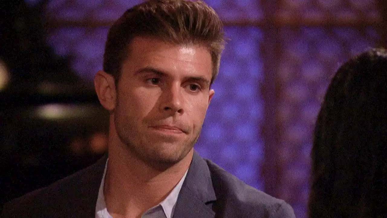 Watch Bachelor Zach Struggle to Not Have Fantasy Suite Sex With Ariel