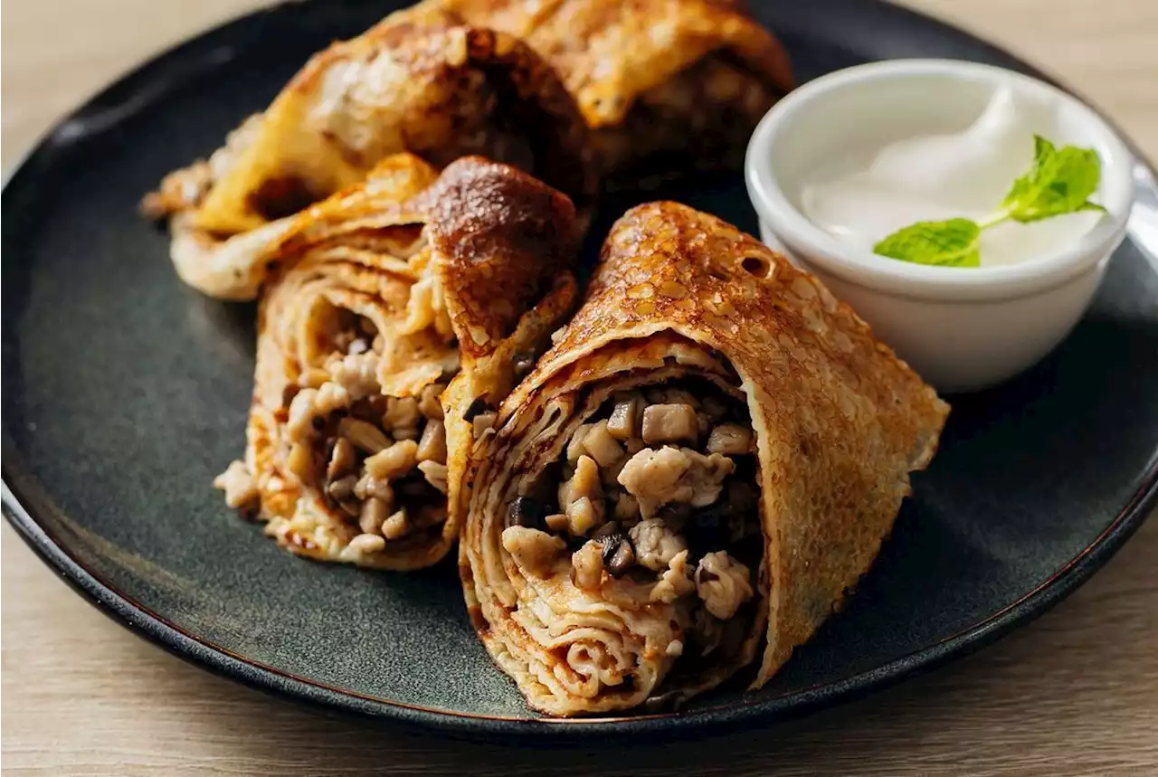 Facile et pas chère : la recette des crêpes aux champignons du week-end de Cyril Lignac