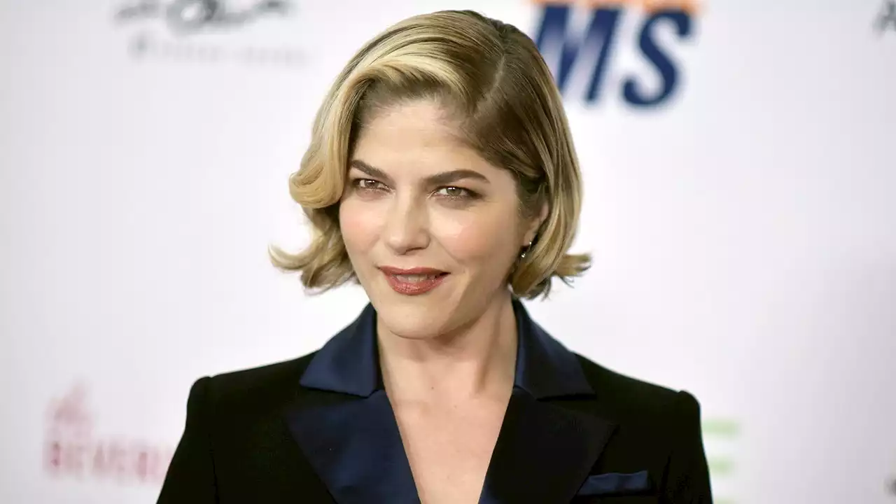 Selma Blair shares why she's not afraid of MS, despite brutal symptoms