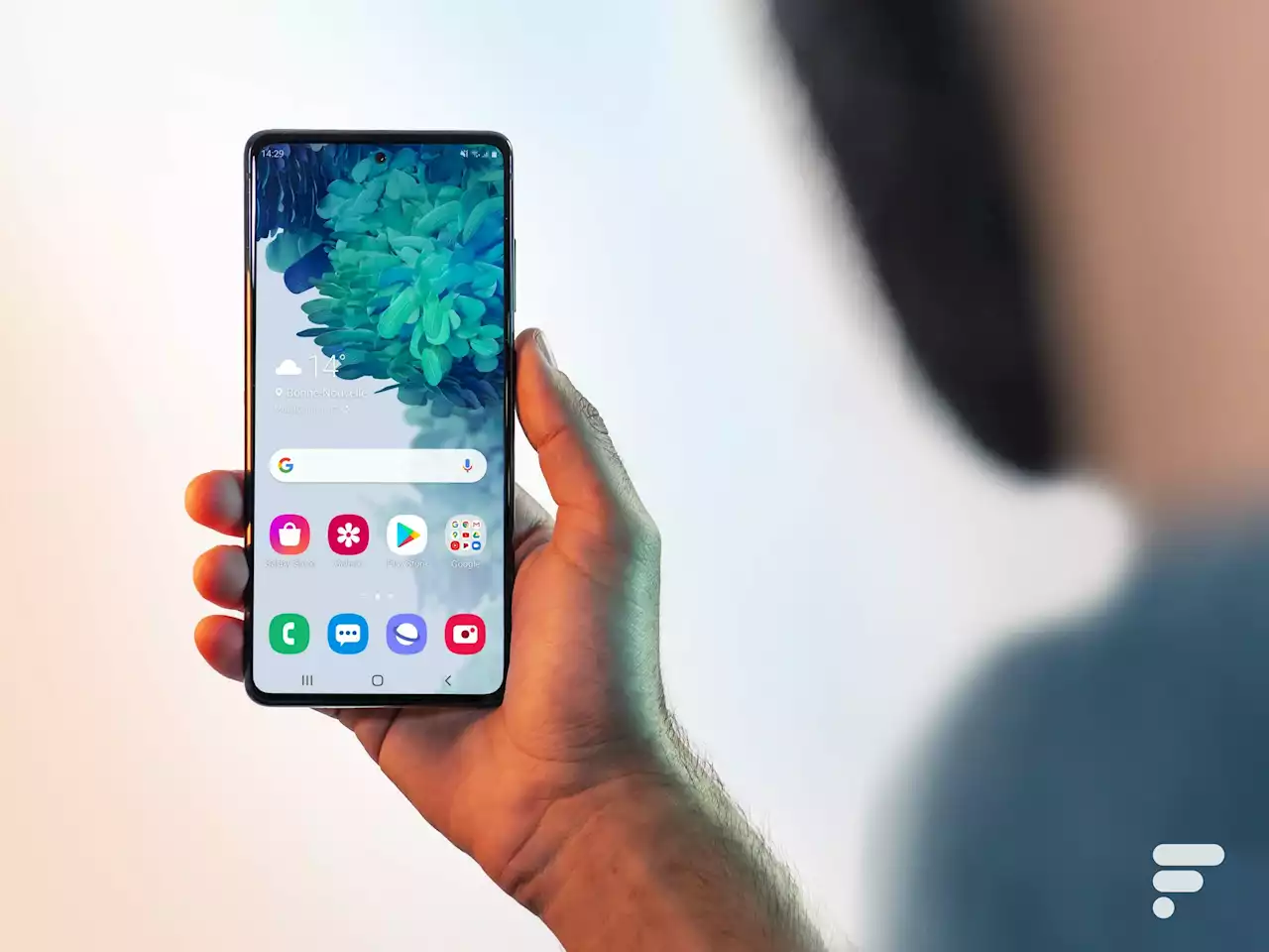Le Samsung Galaxy S20 FE 5G vaut toujours le coup, surtout à moins de 200 €