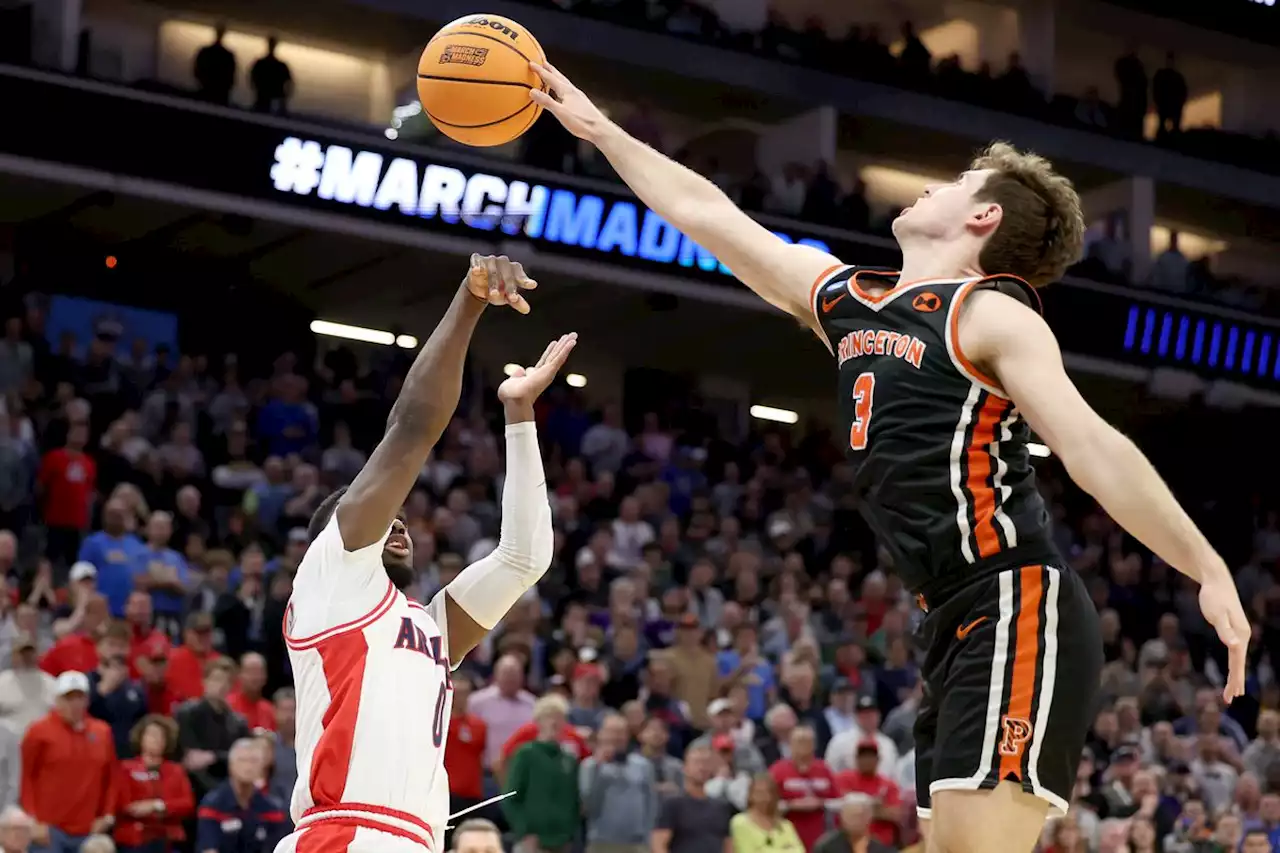 No. 15 seed Princeton uses late run to stun No. 2 seed Arizona