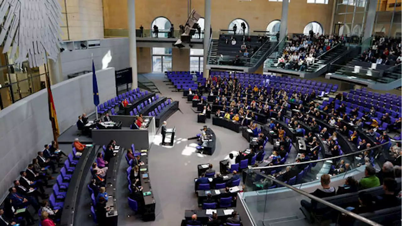 Bundestag: Ampel-Koalition stimmt für Wahlrechtsreform