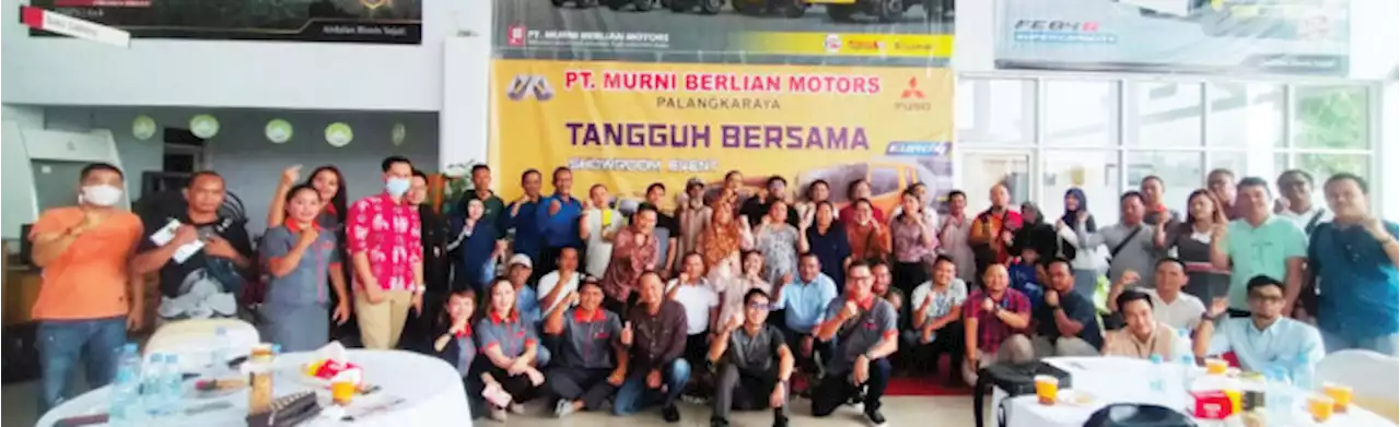 Showroom Event Cara Murni Berlian Berkomunikasi dengan Konsumen