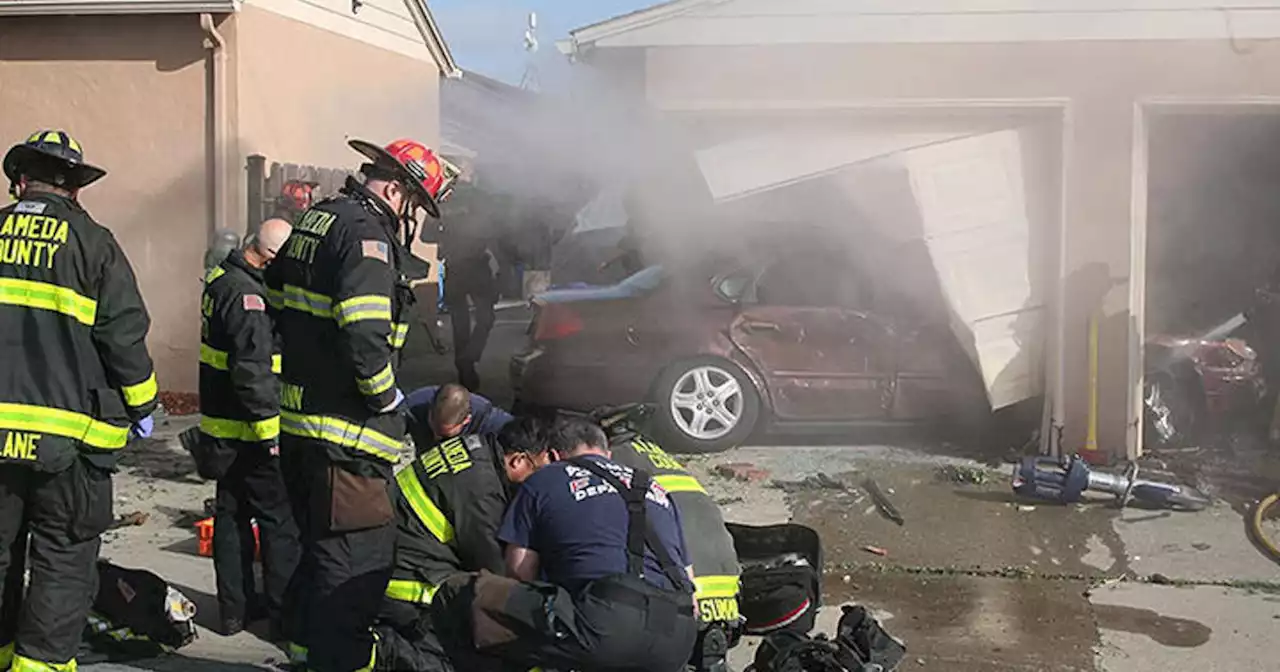 Driver seriously injured after car slams into San Leandro garage