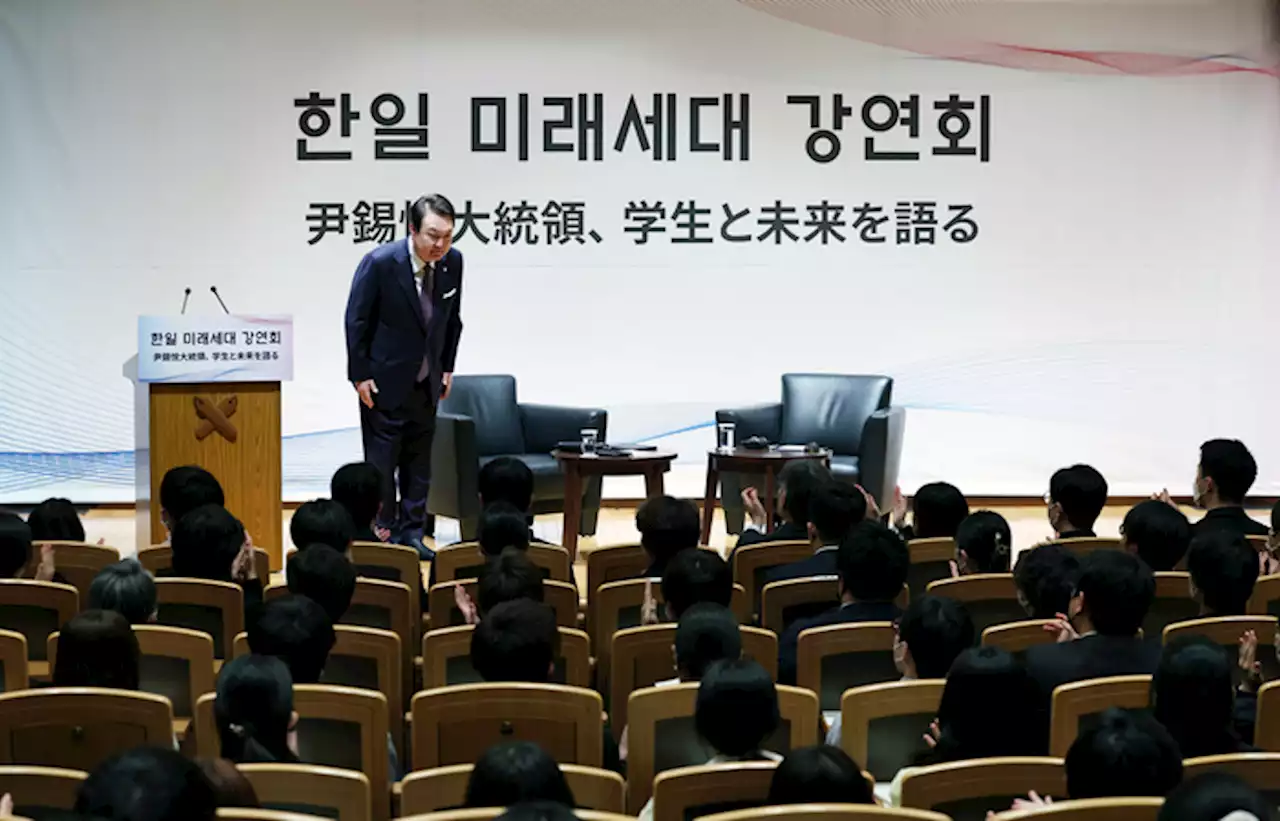 면죄부 받은 일본, 한·일 관계에 “한국 정부가 더 노력해야”