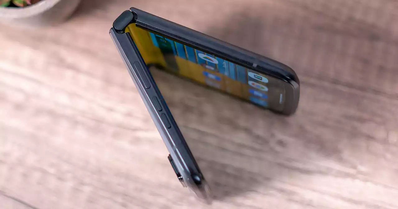 Le Motorola Razr+ 2023 serait équipé d'une batterie plus petite que celle du Razr 2022