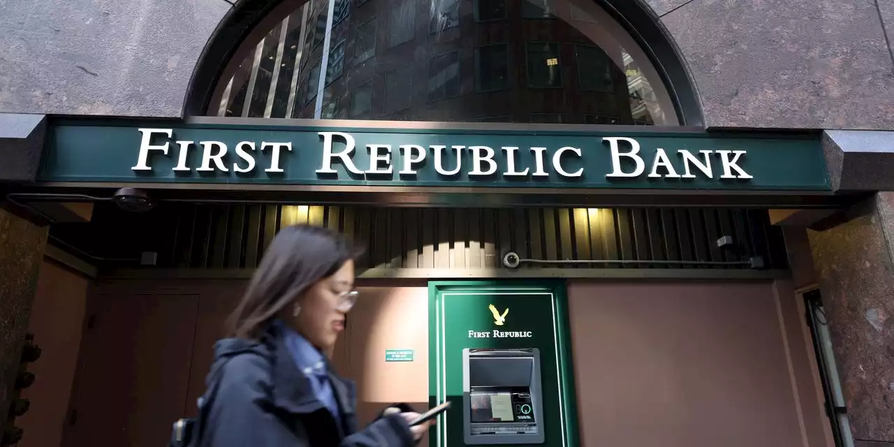 First Republic Bank's stock selloff continues despite $30 billion bank boost, and Baidu shares lifted after winning driverless robotaxi permit