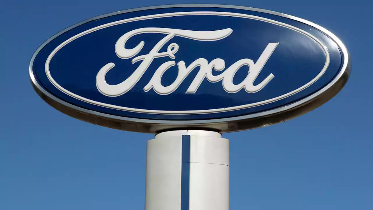 Ford Recalls Over 1 Million Fusions, Lincoln MKXs to Fix Brake Hoses