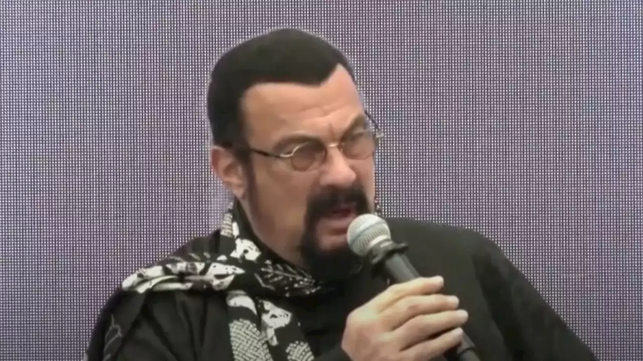 Steven Seagal erklärt sich zu 'reinem Russen'