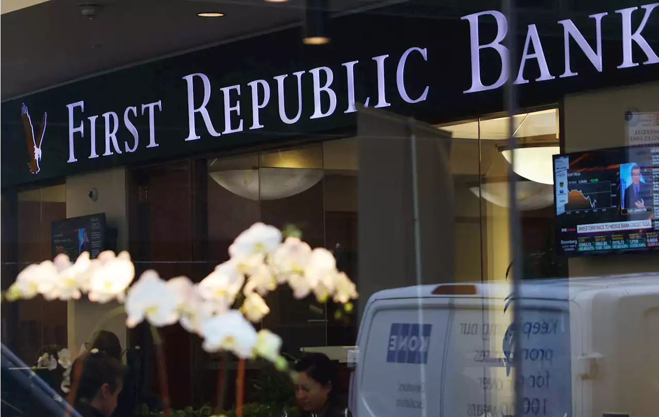 Major US banks inject $30 billion to rescue First Republic Bank