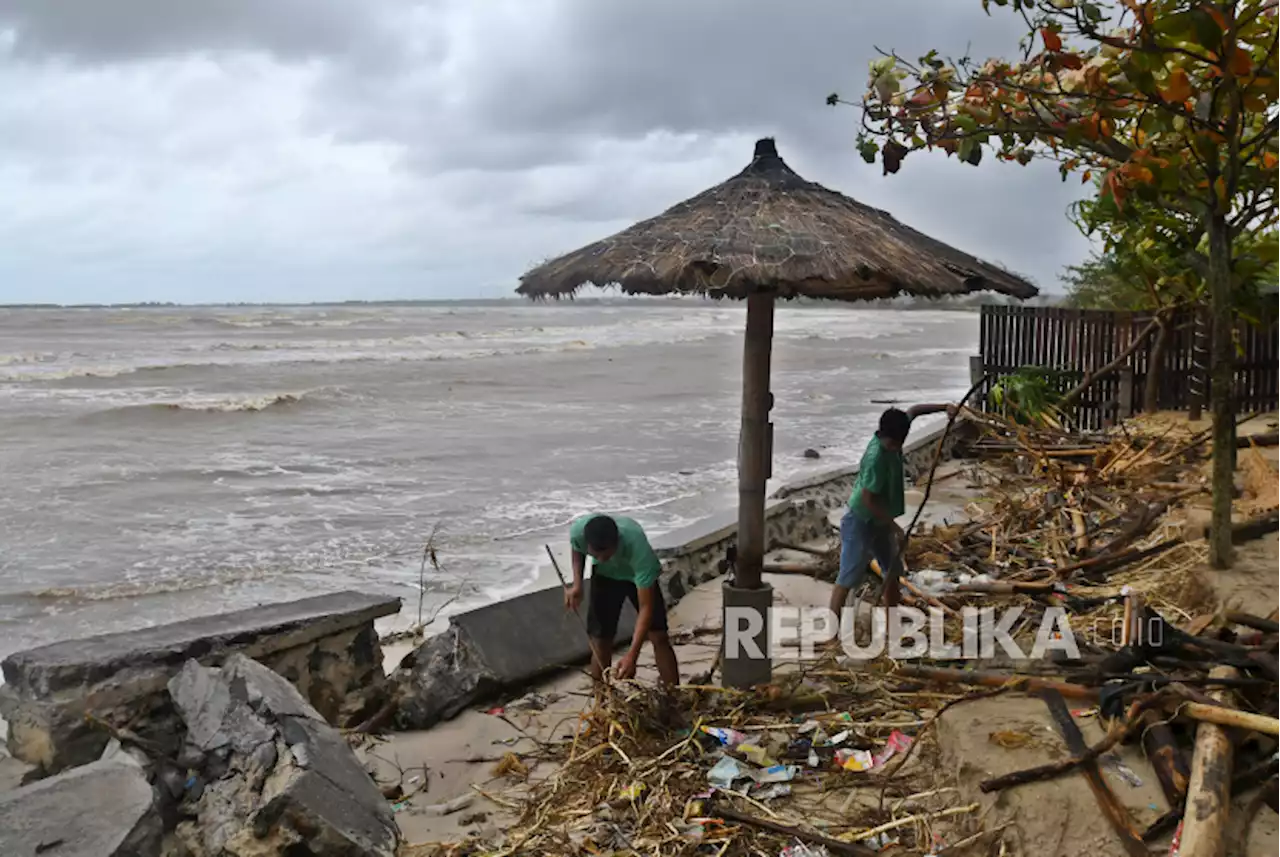 Ada Tetrapod di Pantai Utara Jawa Tengah, Apa Fungsinya? |Republika Online