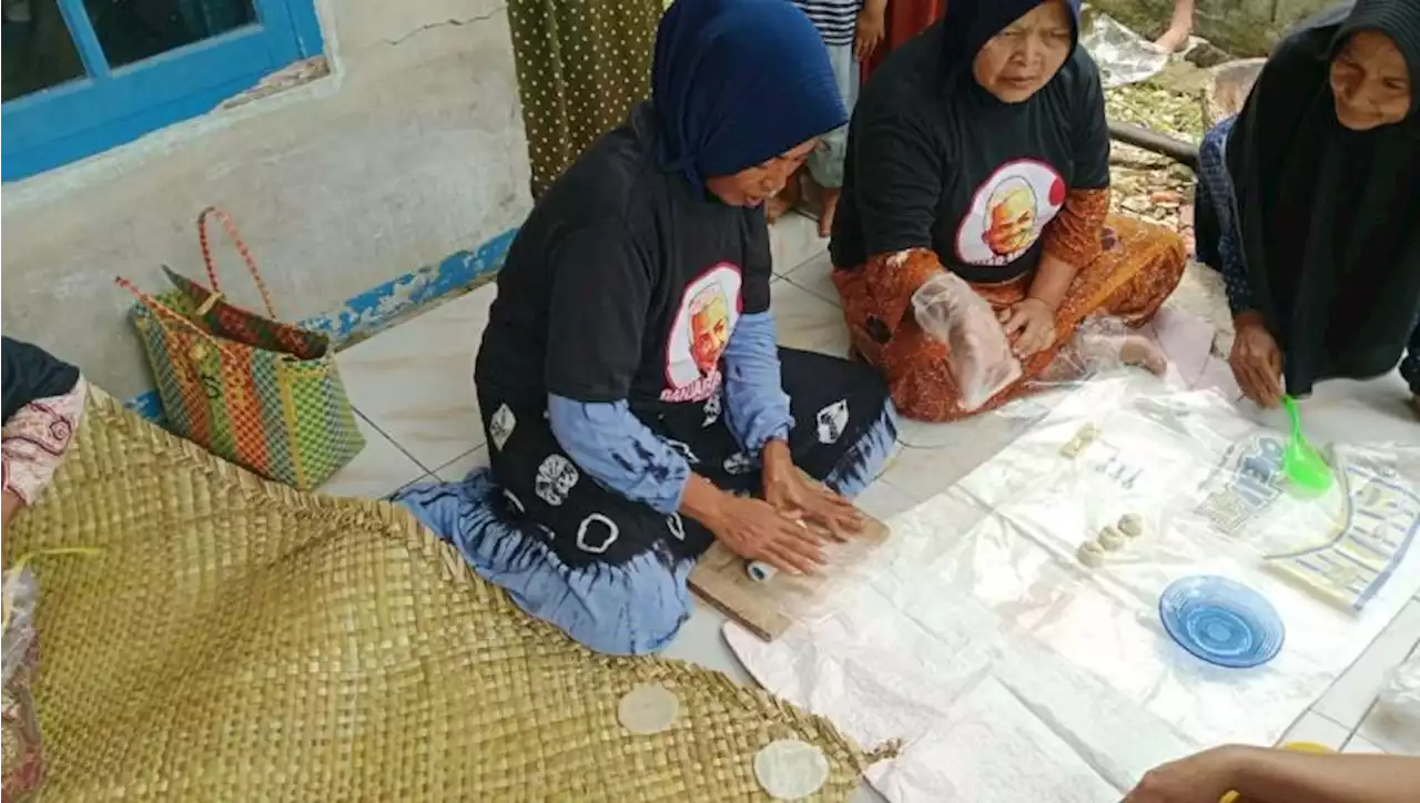 GMC Banten Rangkul Pelaku Usaha Bangkitkan Kembali UMKM Produk Opak |Republika Online