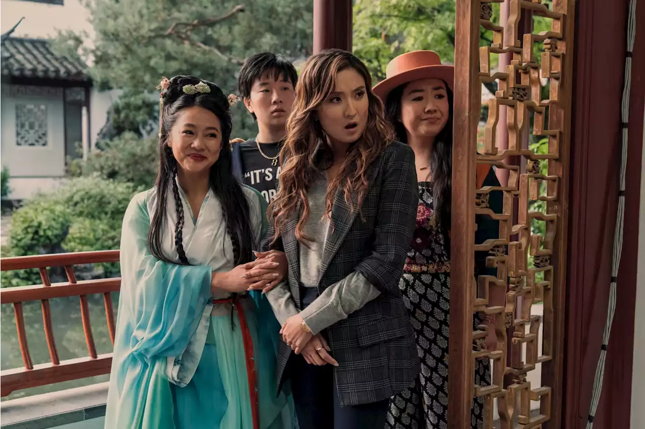 Drug Busts and Cardi B Covers Derail Ashley Park & Stephanie Hsu's Road Trip in 'Joy Ride' Trailer