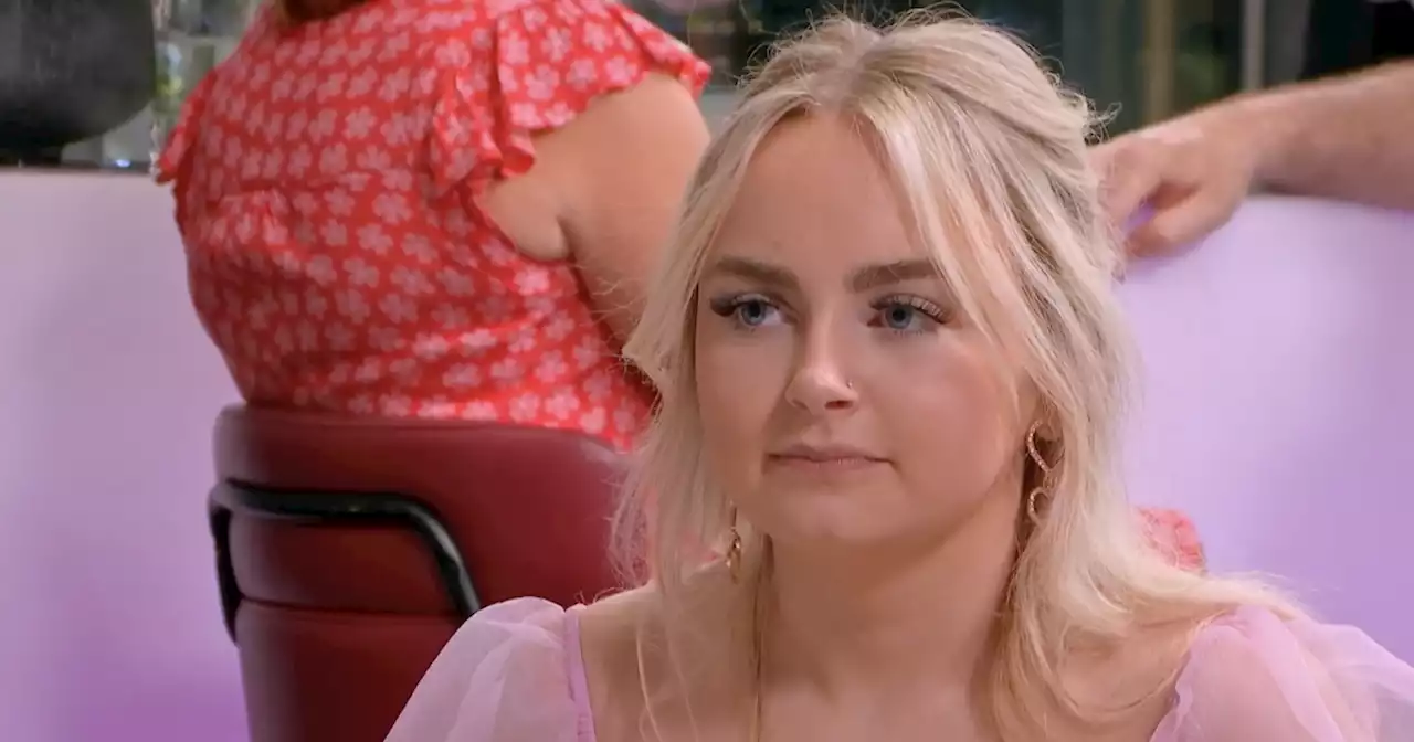 First Dates star and student nurse Ava praised for opening up about body image