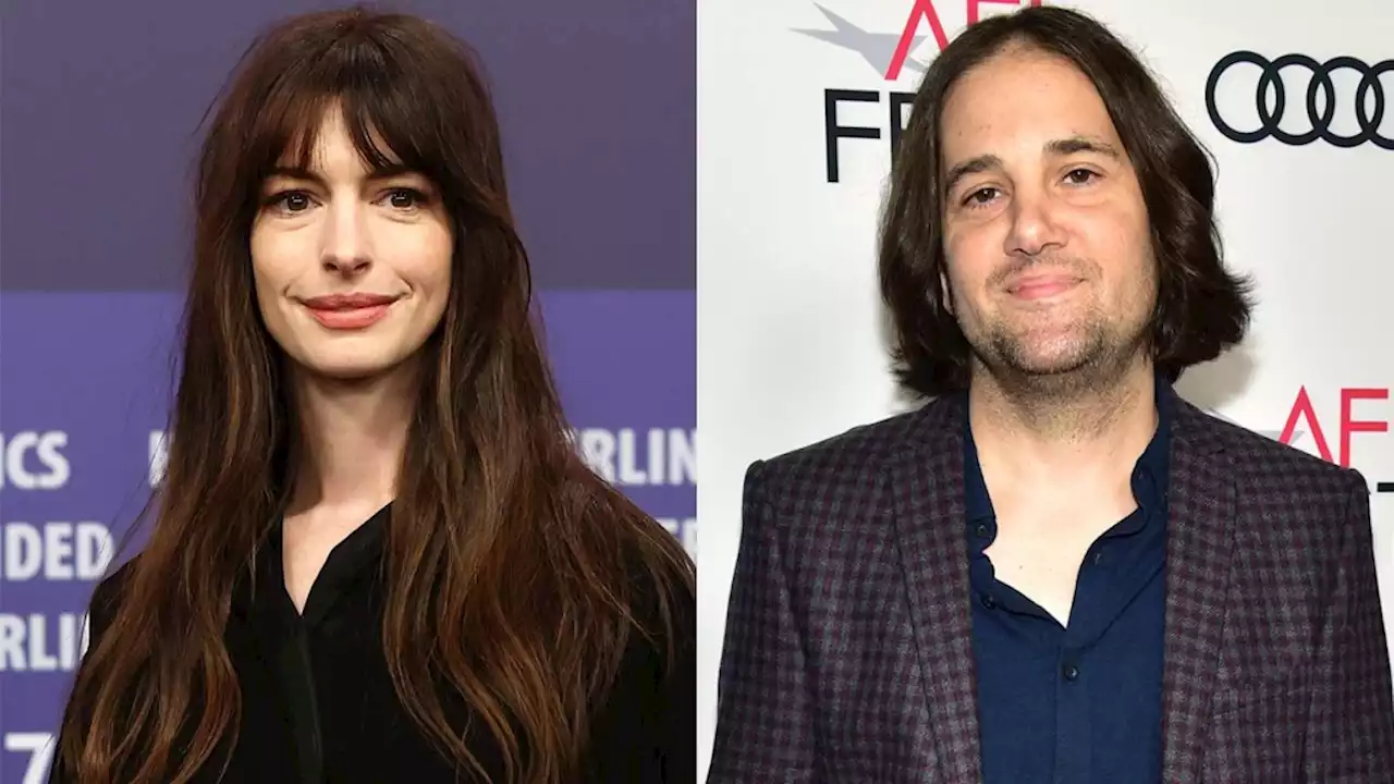 Anne Hathaway, ‘It Follows’ Filmmaker David Robert Mitchell Team for Warners Bros.’ Feature