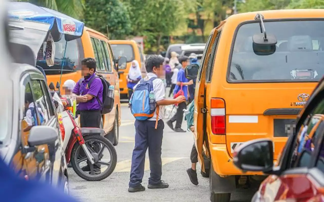 Tambang bas sekolah, makanan kantin naik