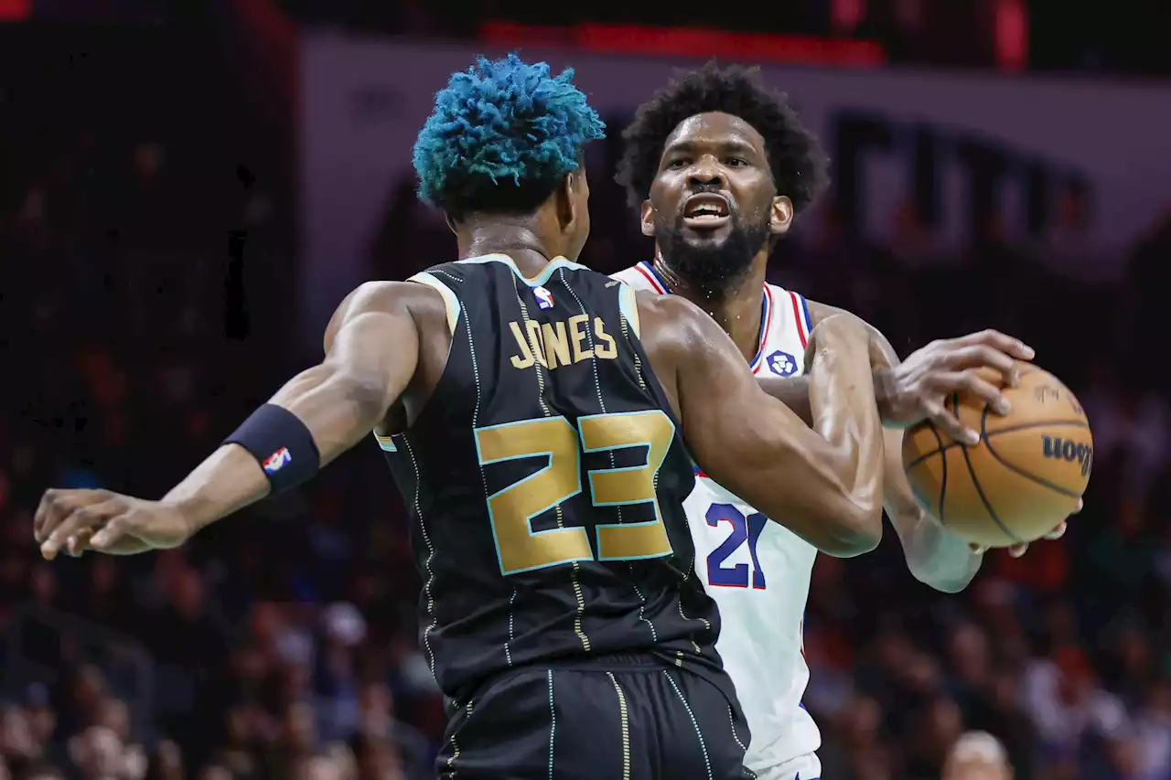 Embiid scores 38 points in 29 minutes, 76ers rout Hornets