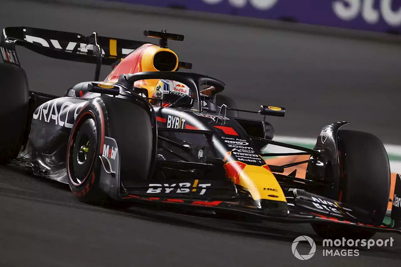 Verstappen: &quot;Anything is possible&quot; from 15th after driveshaft failure