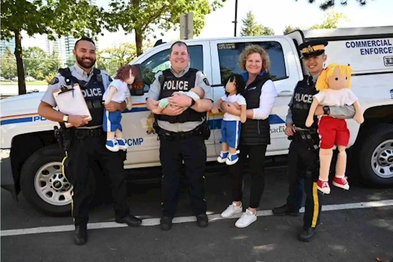 Sign up for this Burnaby RCMP event for help setting up your child’s car seat, booster