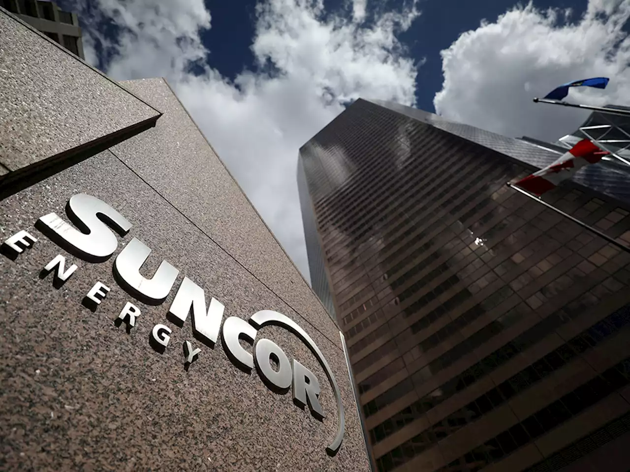 Suncor extends deadline for activist investor to add another director to board