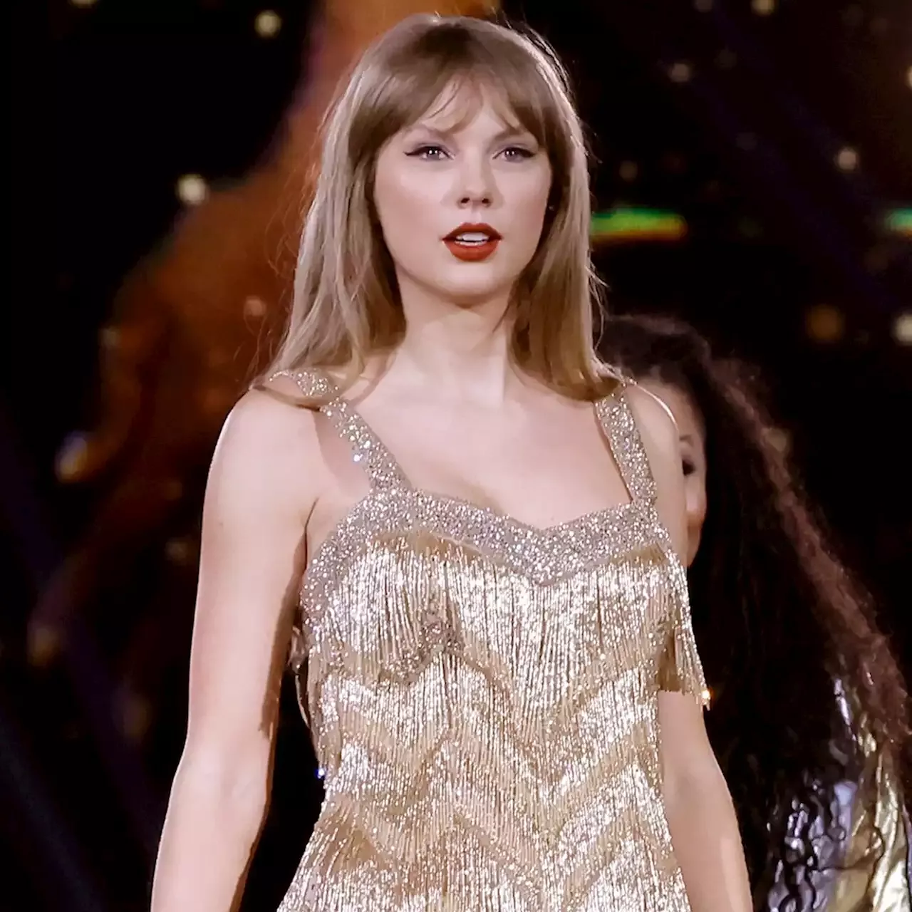 Taylor Swift Kicks Off The Eras Tour In Style: See Her Stunning Stage ...