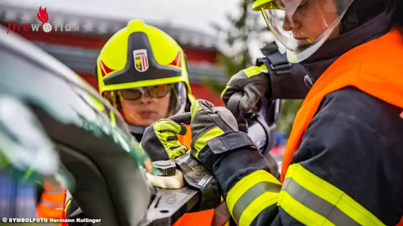 D: Frontalzusammenstoß zweier Pkw bei Hechingen → ein Toter (74)