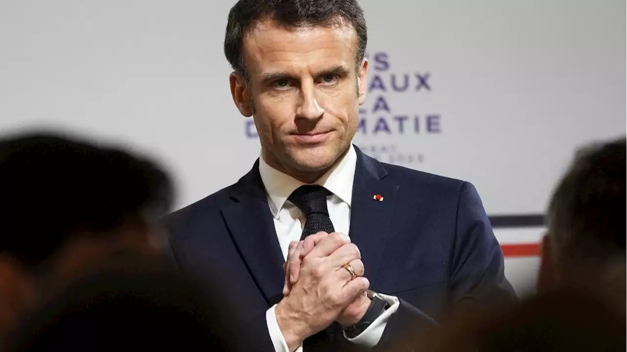 Emmanuel Macron se dit inquiet de la 'situation sociale et sécuritaire' à Mayotte