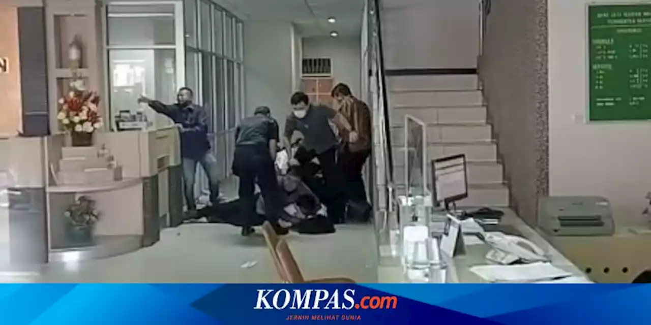 Detik-detik Aksi Heroik Karyawan Terjang lalu Banting Perampok Bank di Lampung, Rendy: Saya Refleks