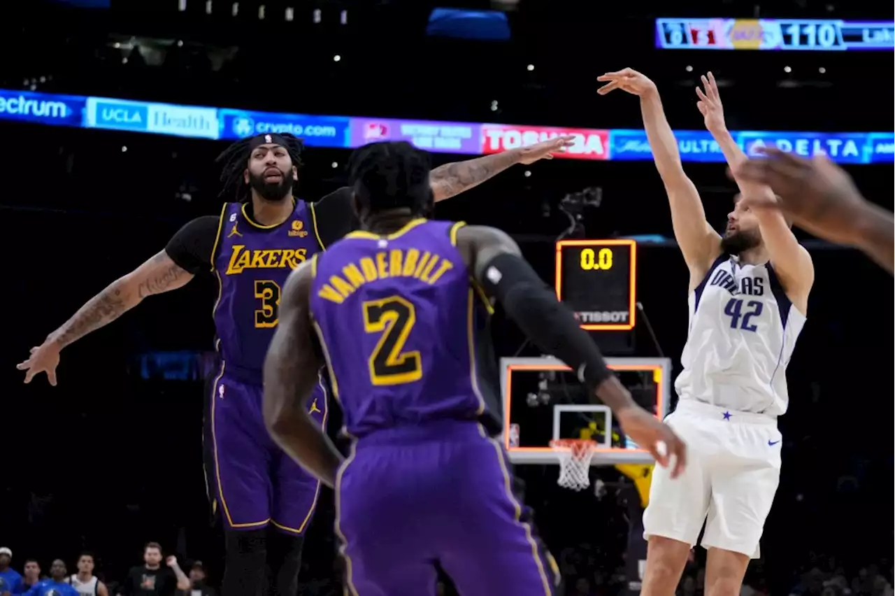 Lakers lose to Mavericks on Maxi Kleber buzzer-beater as miscues prove costly