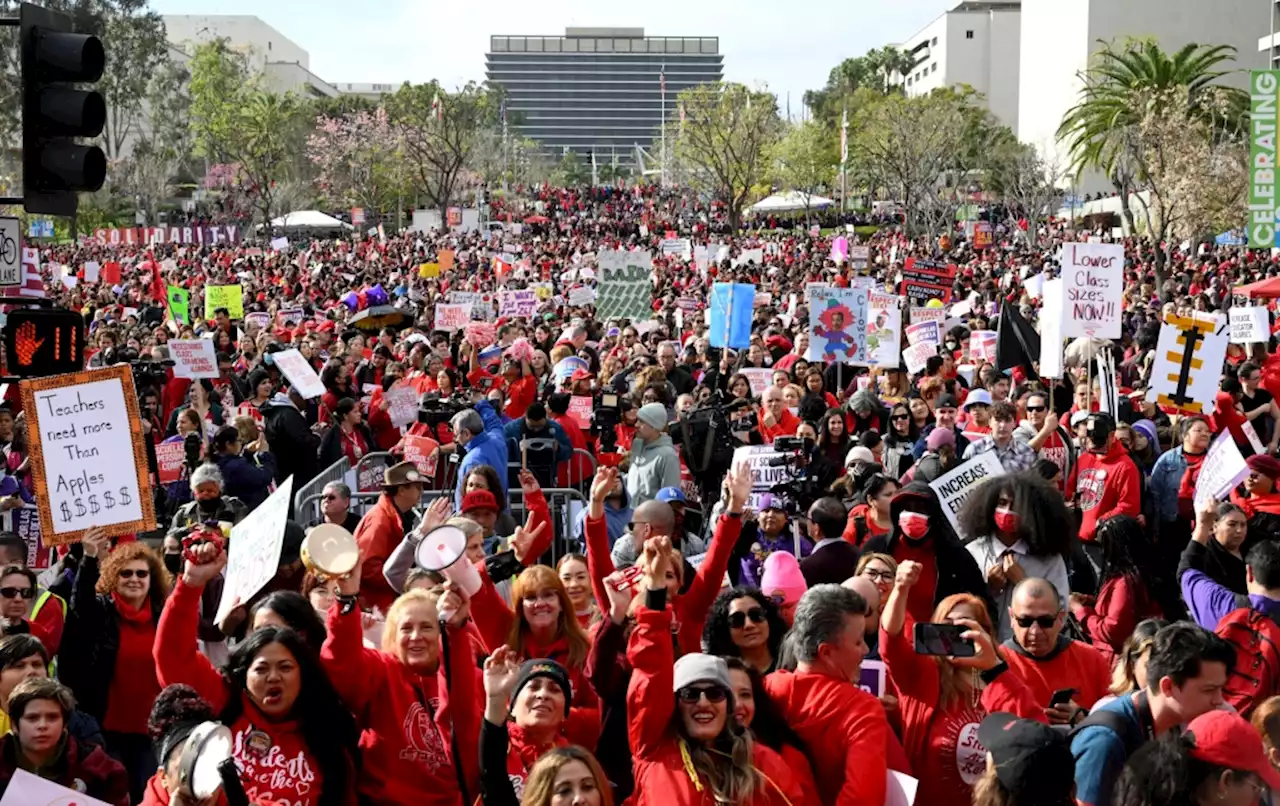 LAUSD parents are skeptical about union and district leaders