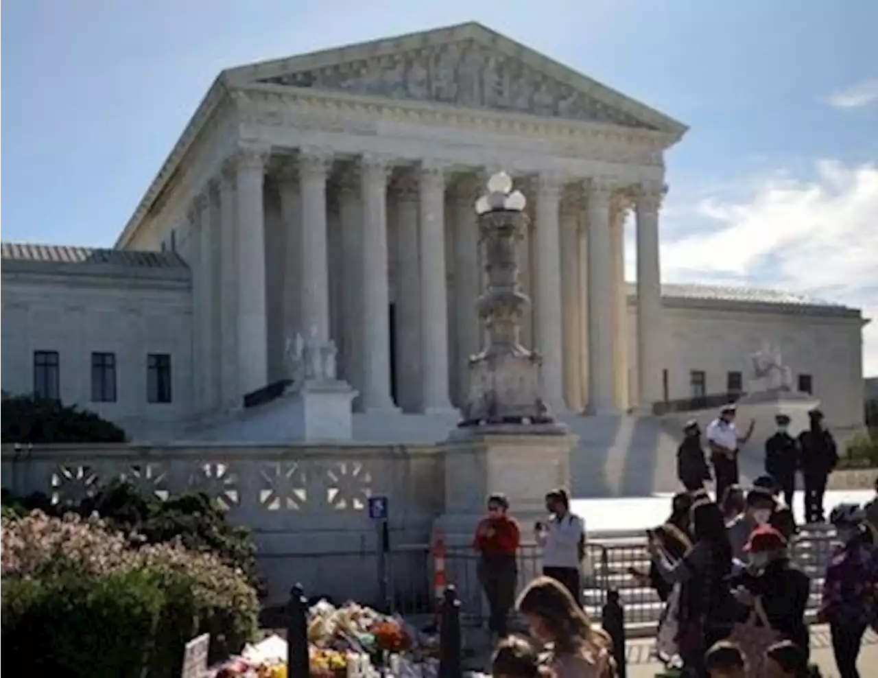 US asks Supreme Court to uphold domestic violence gun law