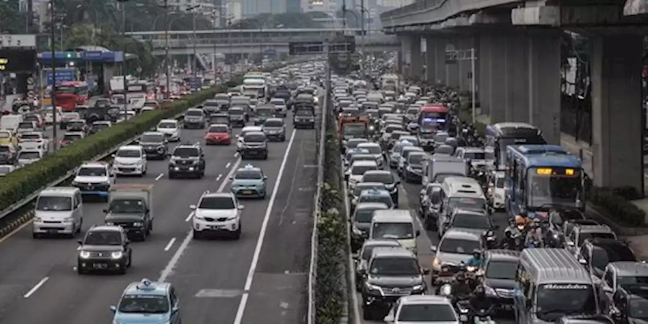 Akhir Pekan Terakhir Jelang Ramadan, Polisi: Lalu Lintas Tak Macet, Masih Ngalir | merdeka.com