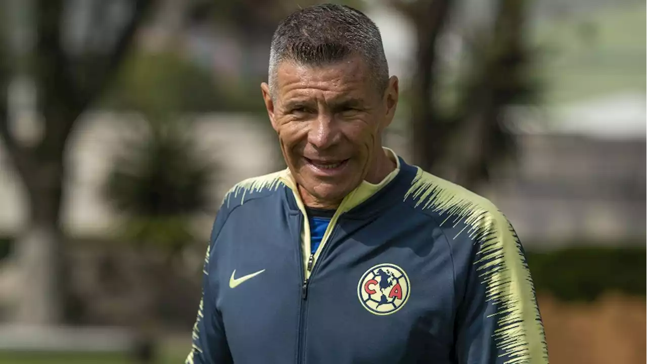 Alfredo Tena elogió el trabajo de Veljko Paunovic previo al Clásico Nacional: 'Me gusta Chivas'