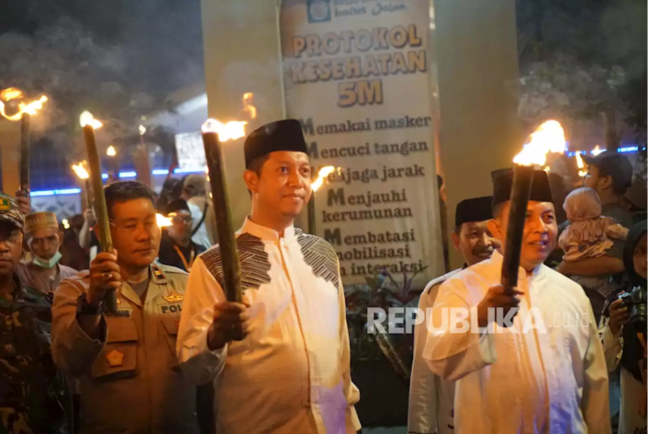 Warga Pasar Minggu Jaksel Gelar Pawai Tarhib Ramadhan |Republika Online