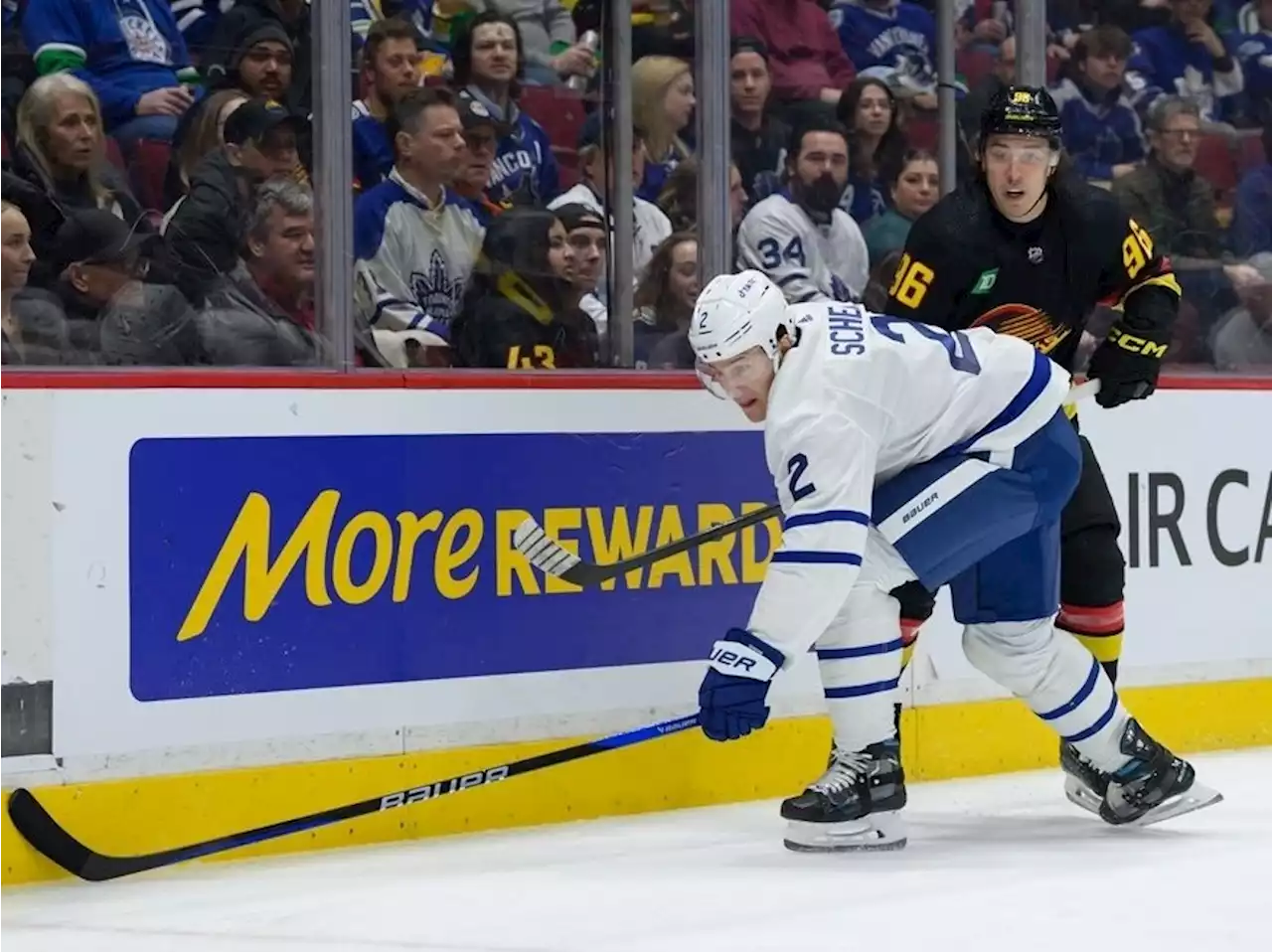 Luke Schenn pumped for his first Maple Leafs home game in nearly 11 years