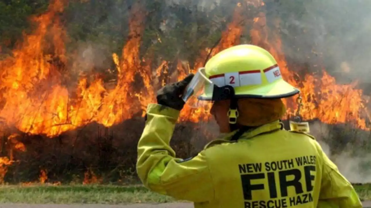 Father dies after becoming trapped by fire on NSW property