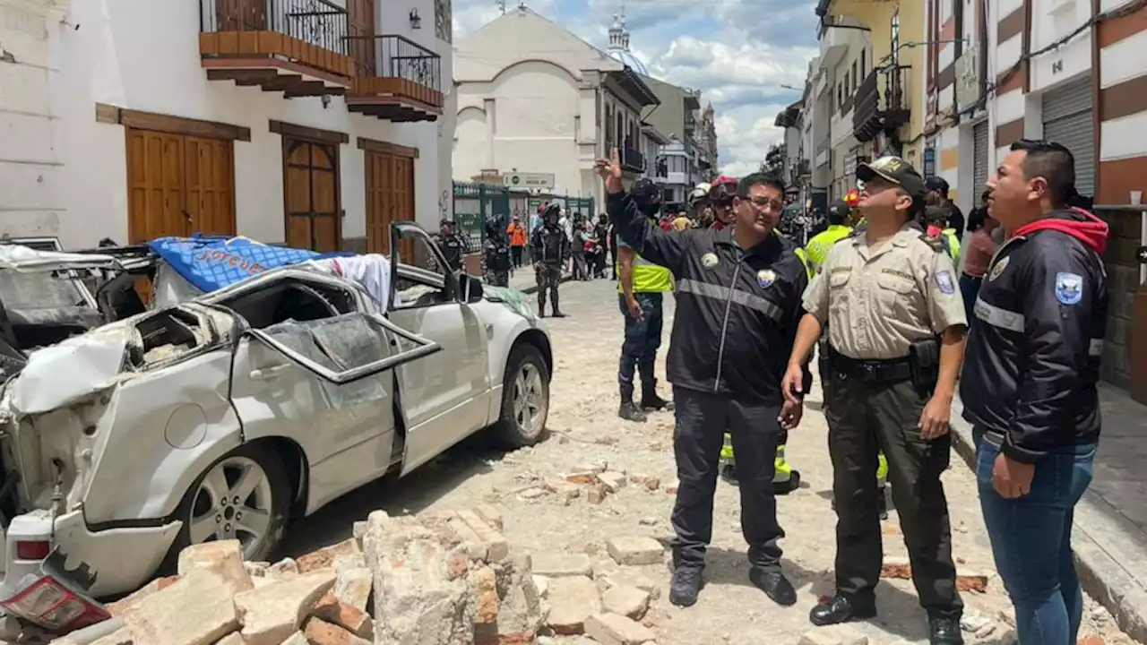 At least 12 dead after 6.5-magnitude earthquake strikes off coast of Ecuador