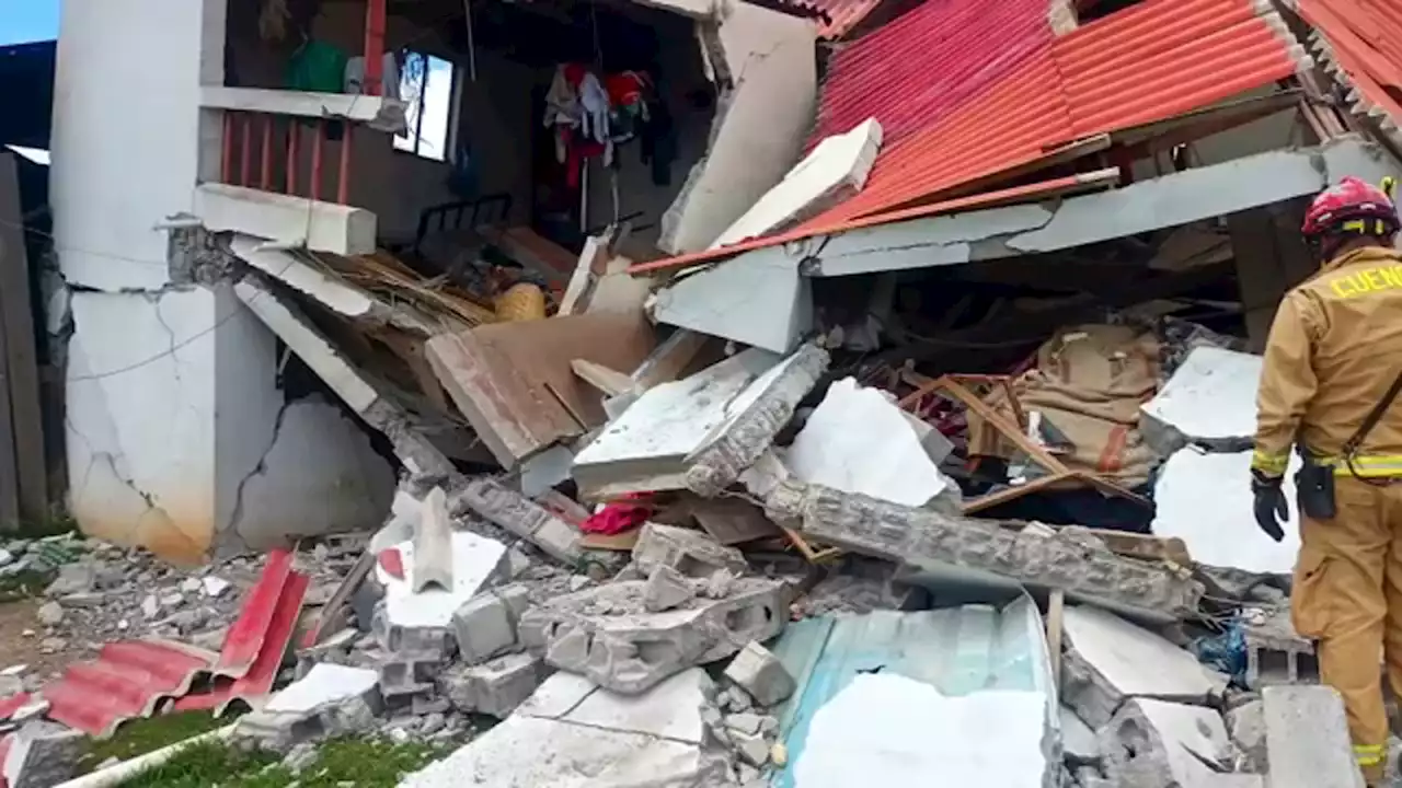 6.7-magnitude earthquake in Ecuador kills at least 13, causes wide damage