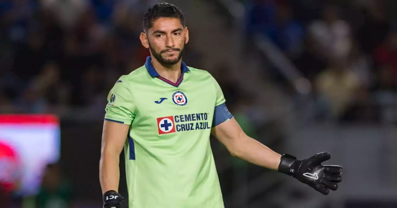 La reacción de Jesús Corona tras el despido de su hijo en Cruz Azul