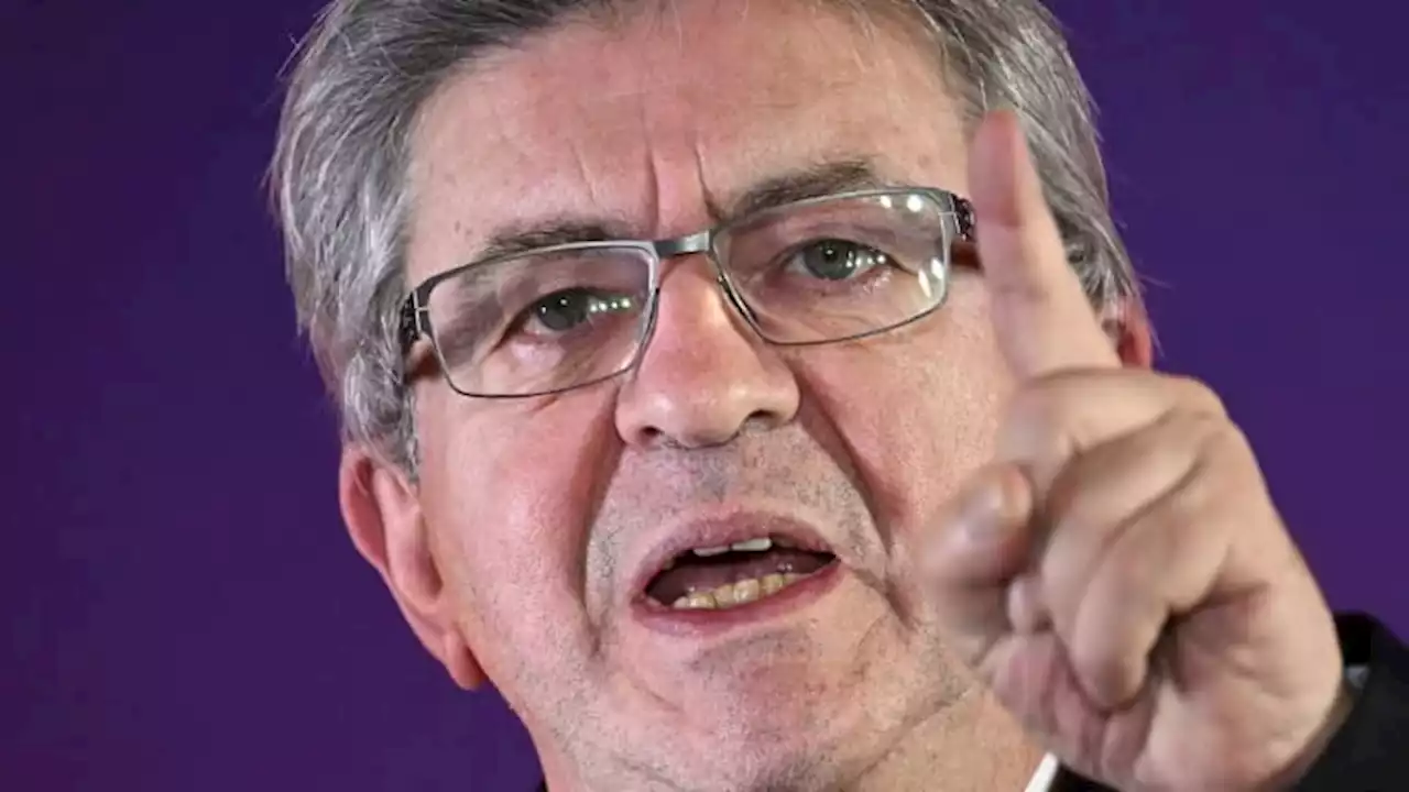 Retraites: Mélenchon veut 'continuer la lutte' peu importe le résultat des motions de censure