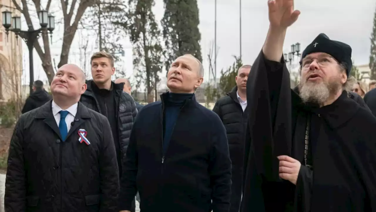 Vladimir Putin makes surprise trip to Mariupol, his first visit to occupied Donbas in Ukraine