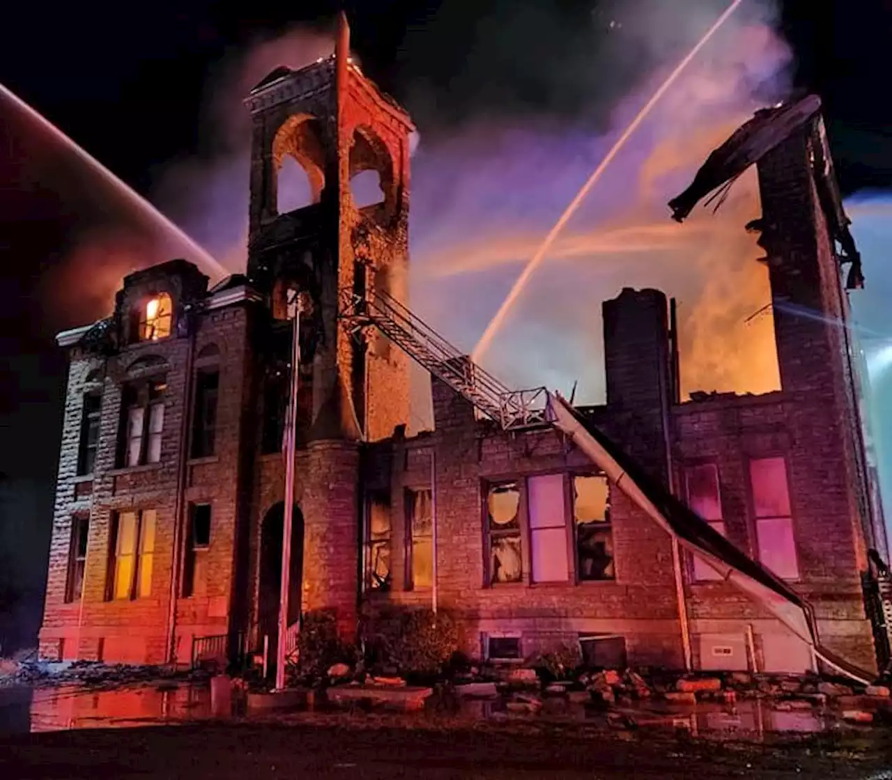 North Texas history museum housed in 1800s stone building destroyed in fire