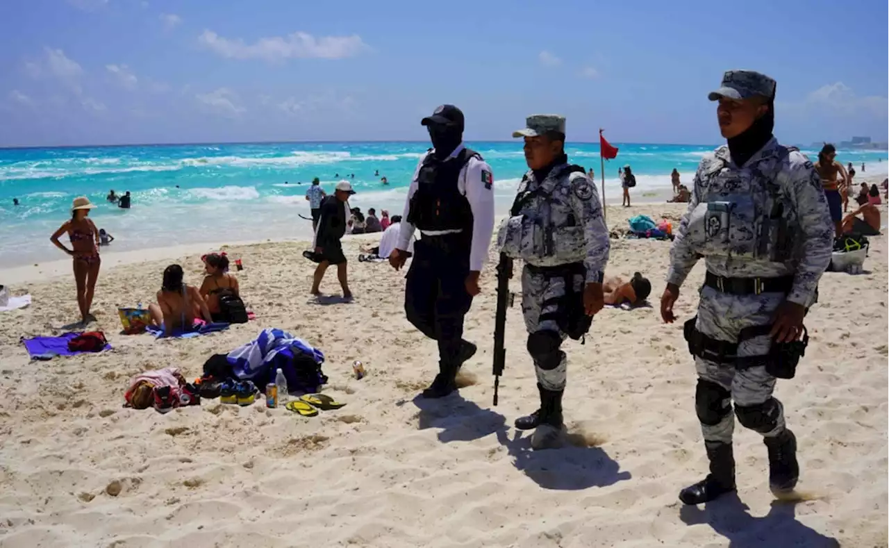 Cárteles mexicanos están fuera de control, advierte expolicía de NY a spring breakers