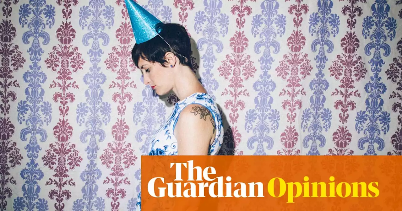 Social anxiety disorder is crippling – and common. Graded exposure is the first step out | Gill Straker and Jacqui Winship