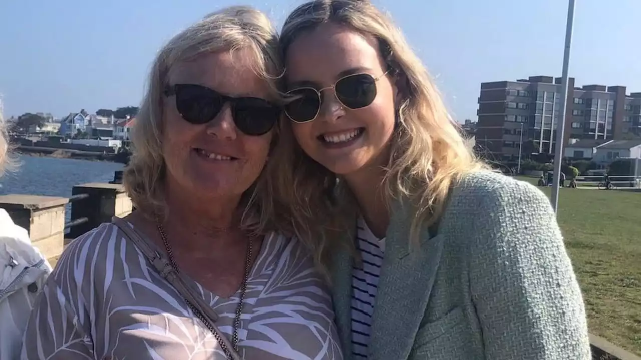 Working with my Mum: Danielle and Sari Winckworth from White & Green